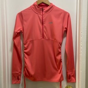AVIA RUNNING TOPS WITH ZIP FRONT LONG SLEEVE SIZE XS NEON ORANGE COLOR.